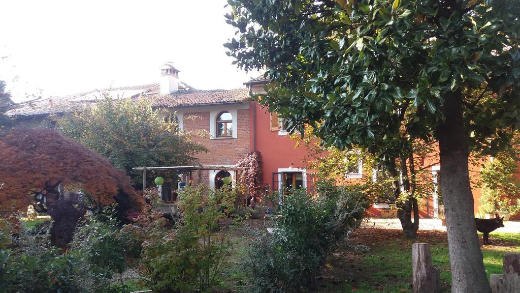 Il Pettirosso B&B Certosa di Pavia Exterior photo